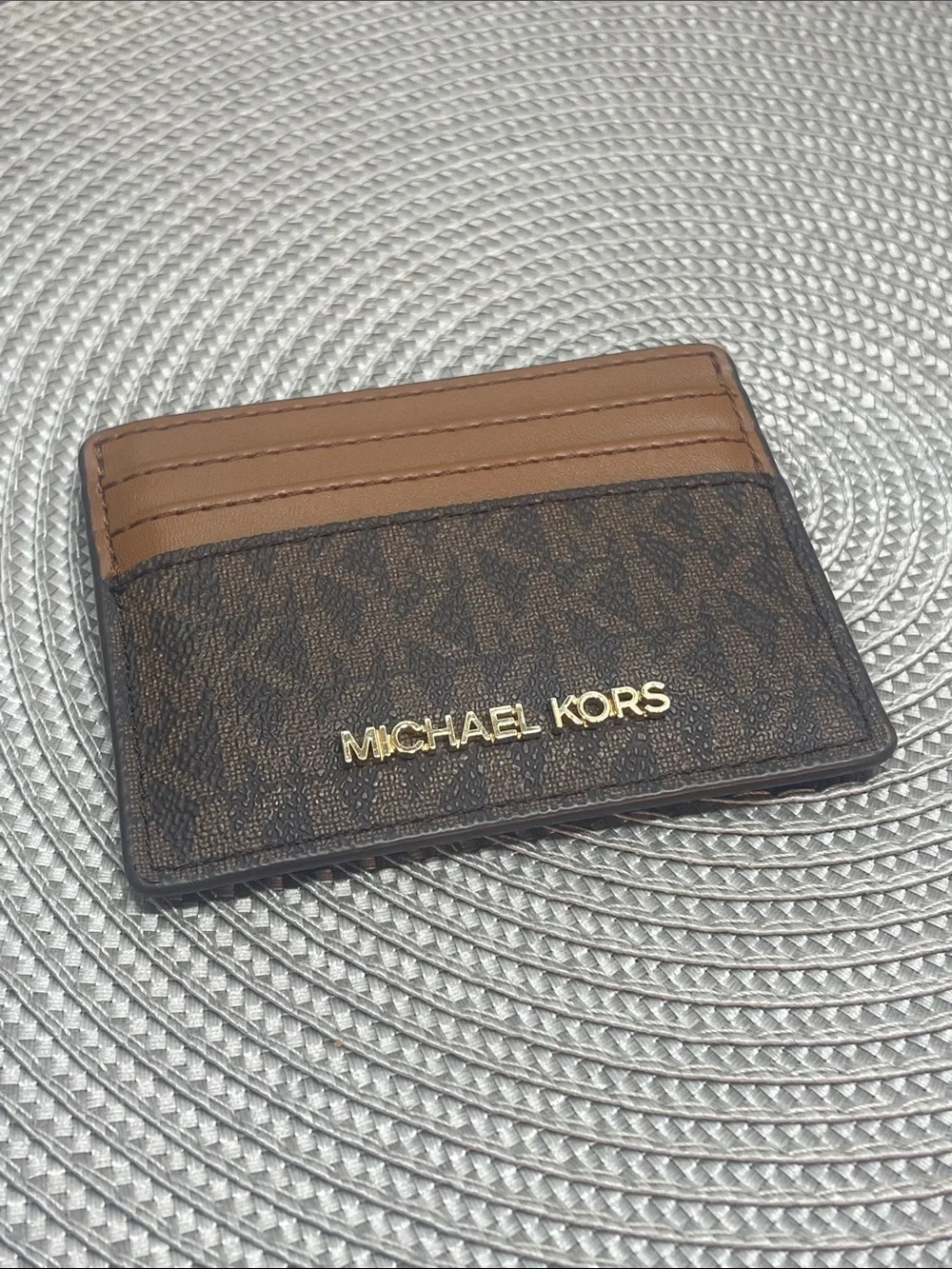 Michael Kors Brown and Tan Signature Card Holder with Gold Logo. Preowned.